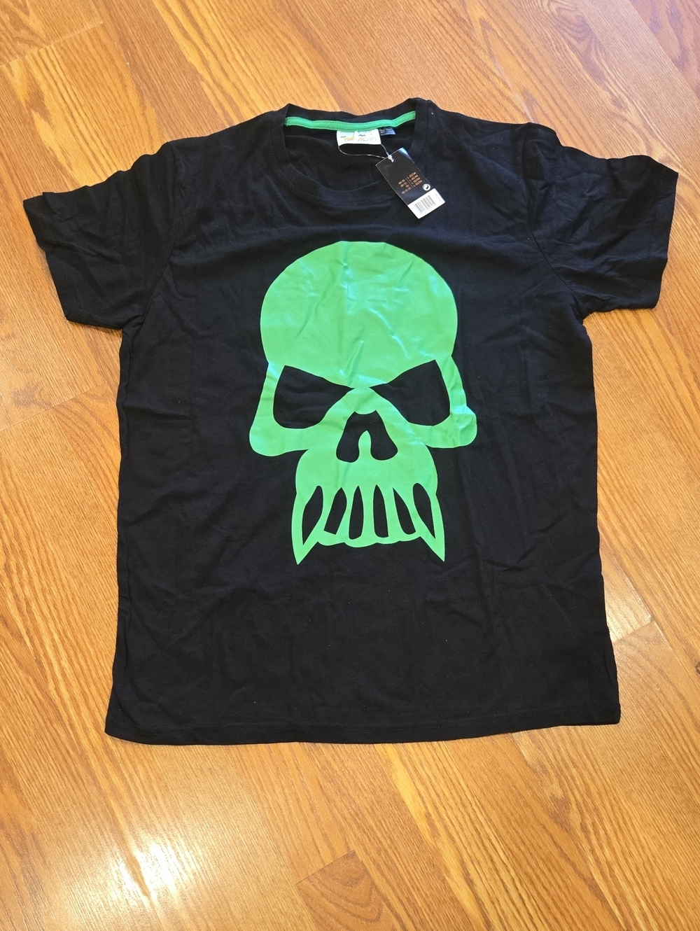 Black Adult Graphic Tee with Green Skull